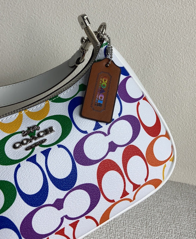 Amelia-i CAH Bags - 219