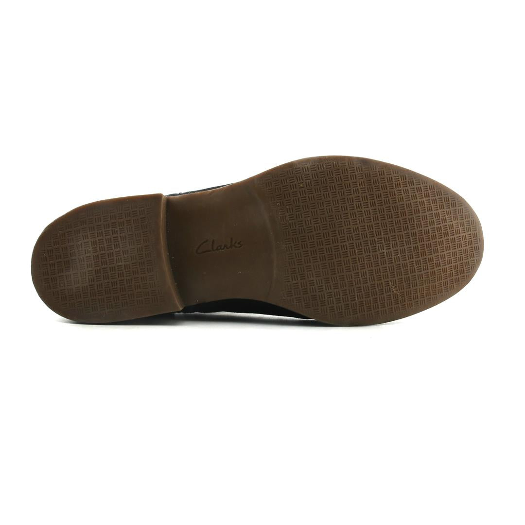 CLARKS .
