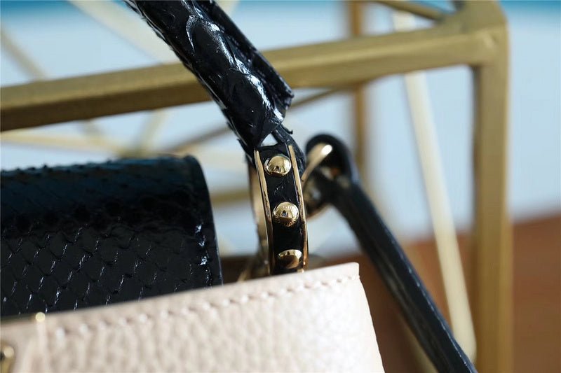 Fan Fashion Lu-Vi bags - 8340