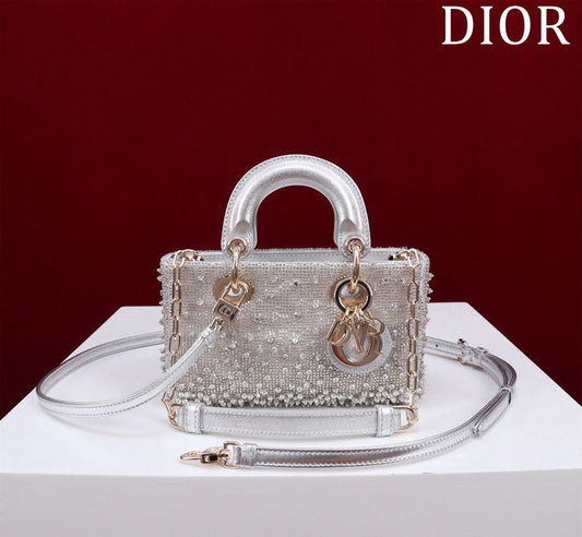 Lusso Official - DYOR   BAGS - 160