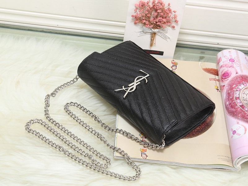 Amelia - YSL Bag - 3562