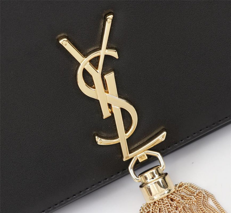 Amelia - YSL Bag - 2605