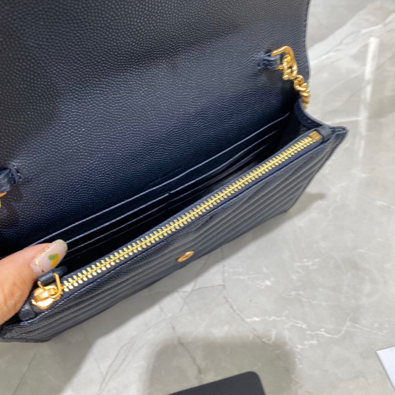 Amelia - YSL Bag - 4021