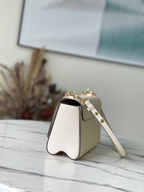 Fashion Lu-Vi bags - 4622