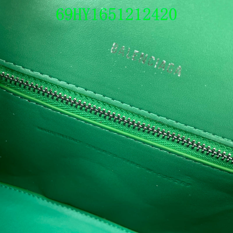 Amelia - BGA Bags - 1957