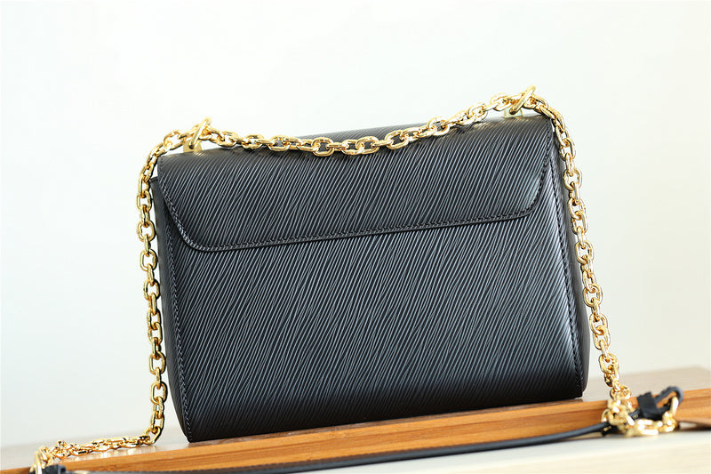 Fan Fashion Lu-Vi bags - 8524