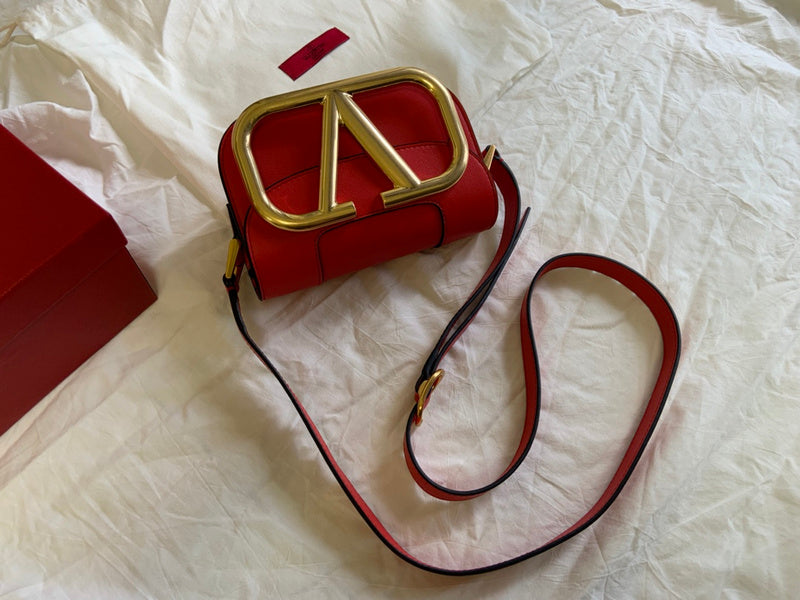 VAL LUXURY BAGS - FOR FASHION LOVERS  AFFORDABLE LUXURY BAGS- 1331