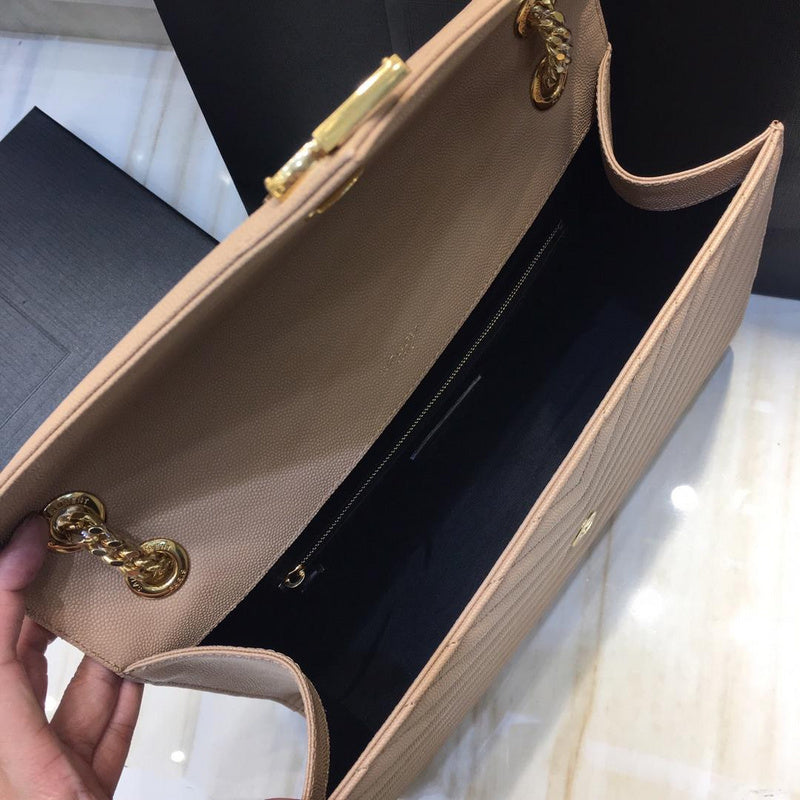 Amelia - YSL Bag - 2774