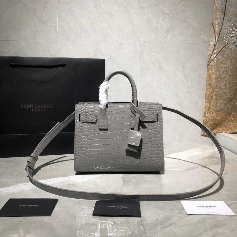 Amelia - YSL Bag - 4019