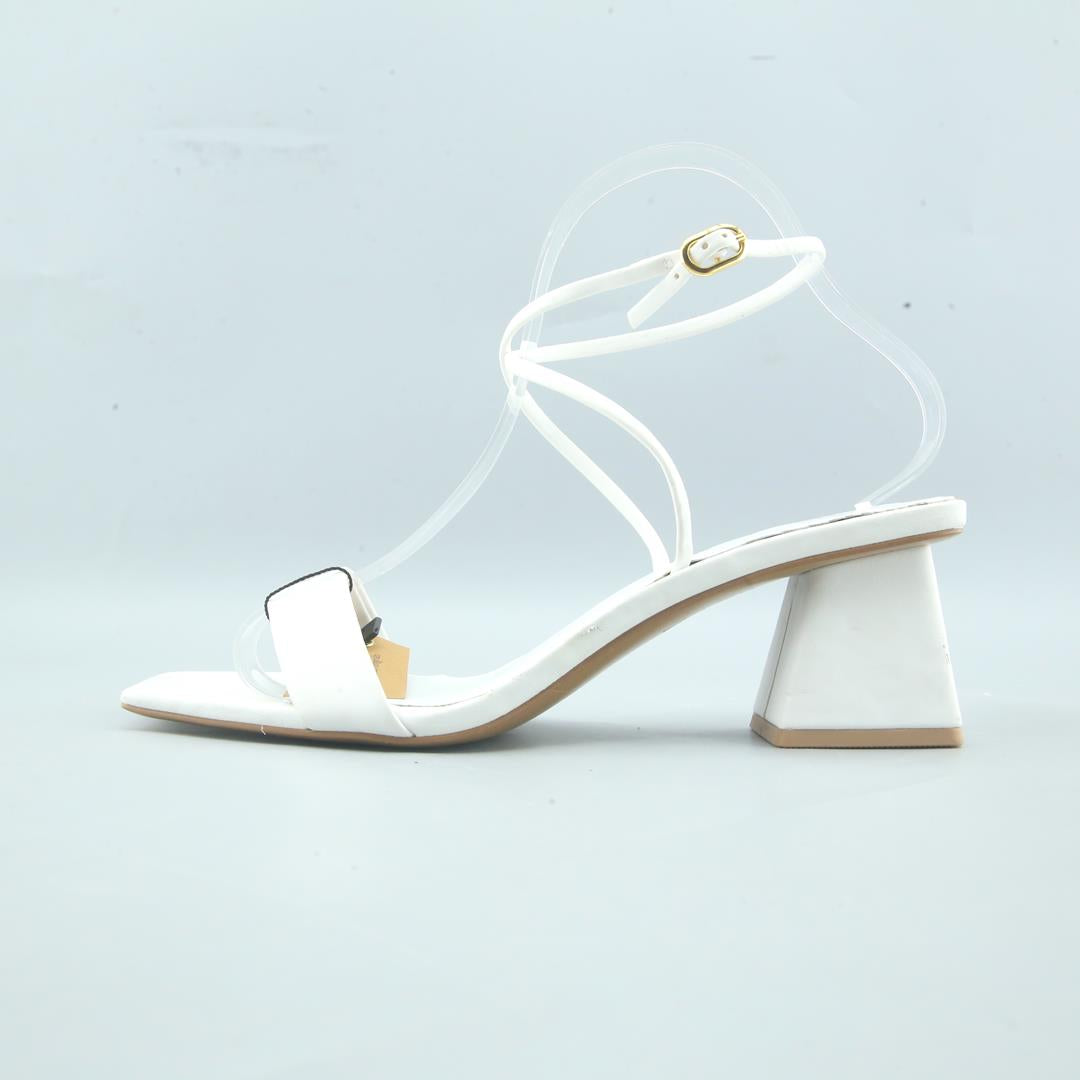 ZARA. .