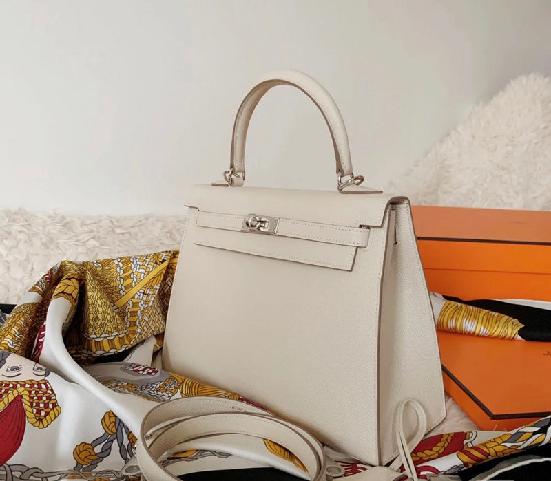 Amelia - HMS Bags - 1775