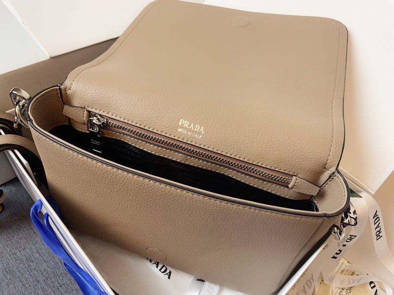 Amelia- PRDA  LUXURY BAGS - 583