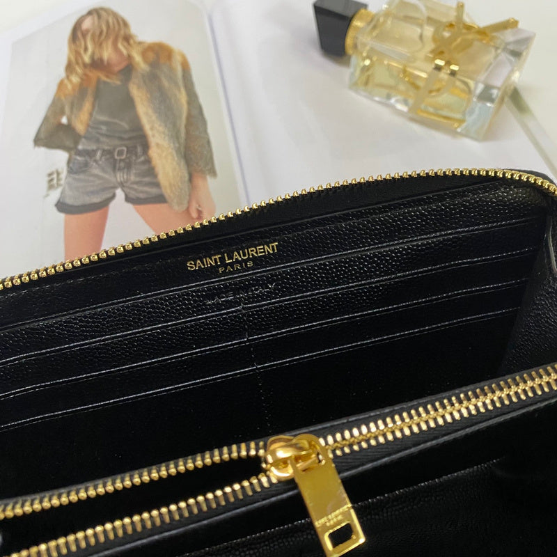 Amelia - YSL Bag - 3828