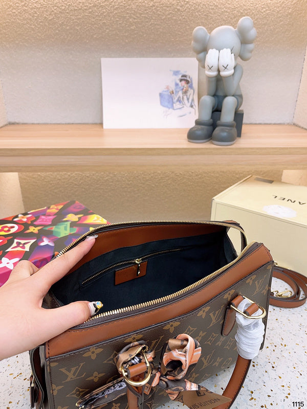 Amelia - LV Bags - 14410