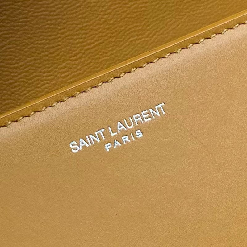 Amelia - YSL Bag - 2375