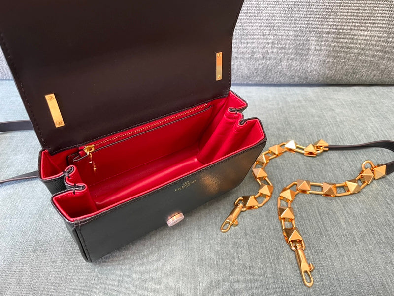 Amelia's Bag Gallery - VEL Bags - 981