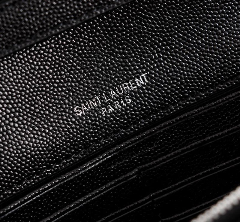 Amelia - YSL Bag - 2564