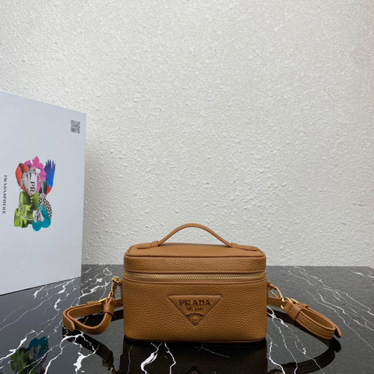 Amelia- PRDA  LUXURY BAGS - 810