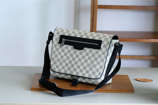 Fan Fashion Lu-Vi bags - 10498