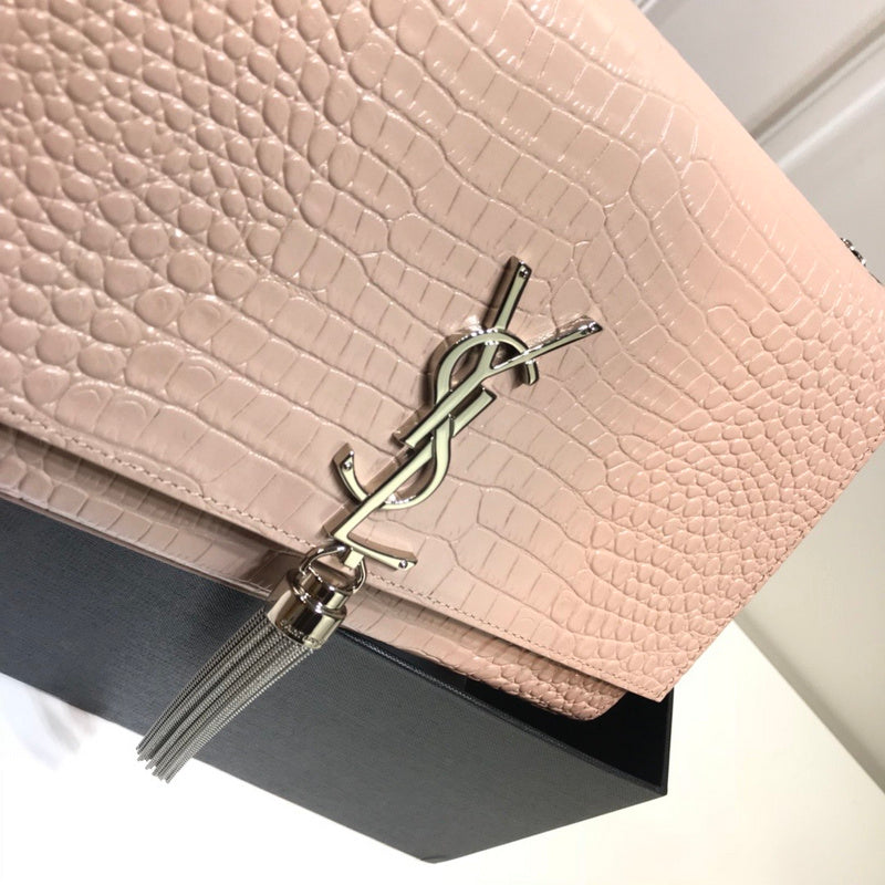 Amelia - YSL Bag - 2207