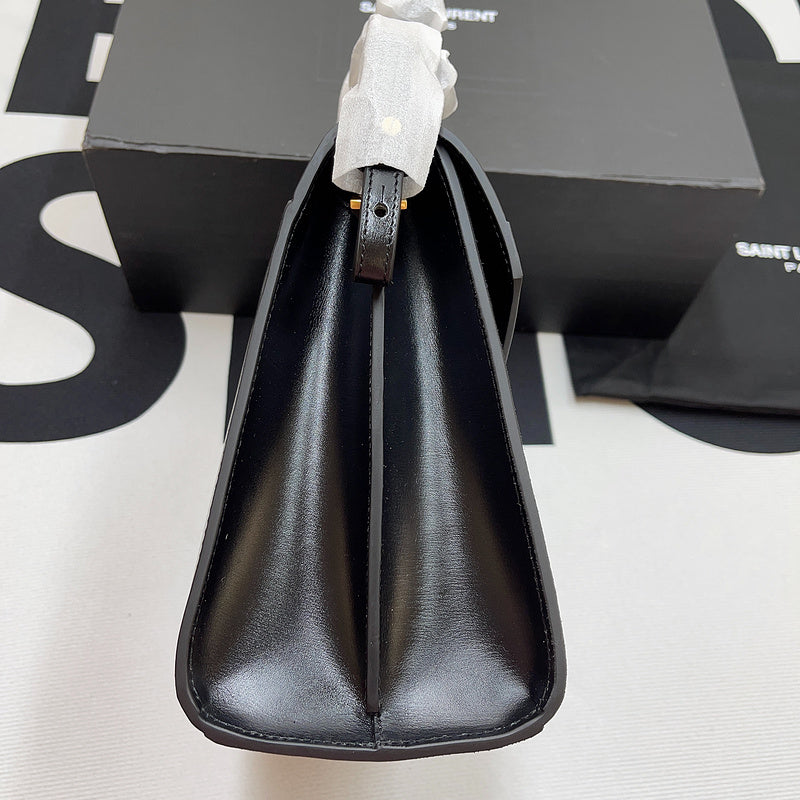 Amelia - YSL Bag - 2200