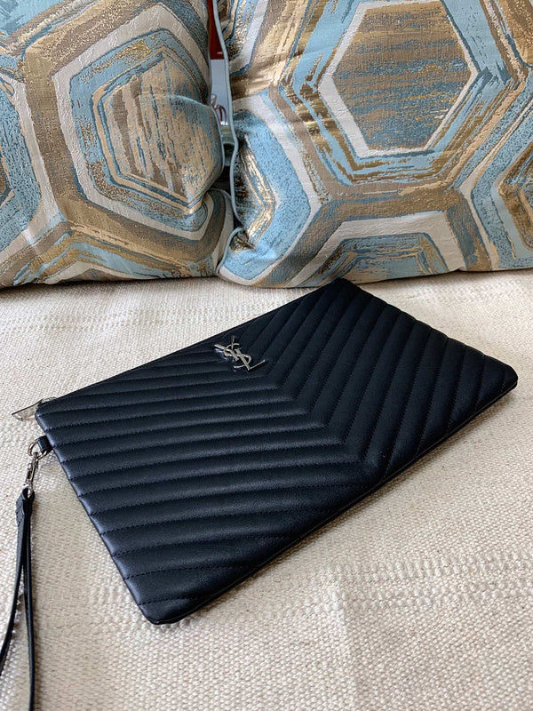 Amelia - YSL Bag - 3762