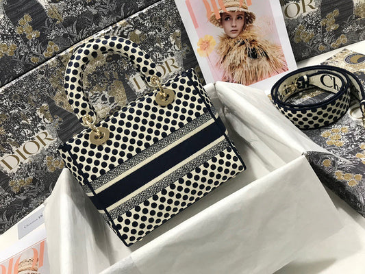 Amelia - DYOR   BAGS FOR WOMEN - FASHION LUXURY BAGS 175
