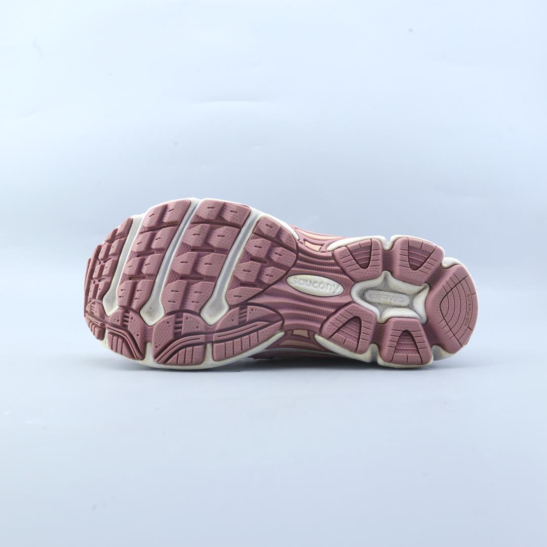 SAUCONY  COHESION 10
