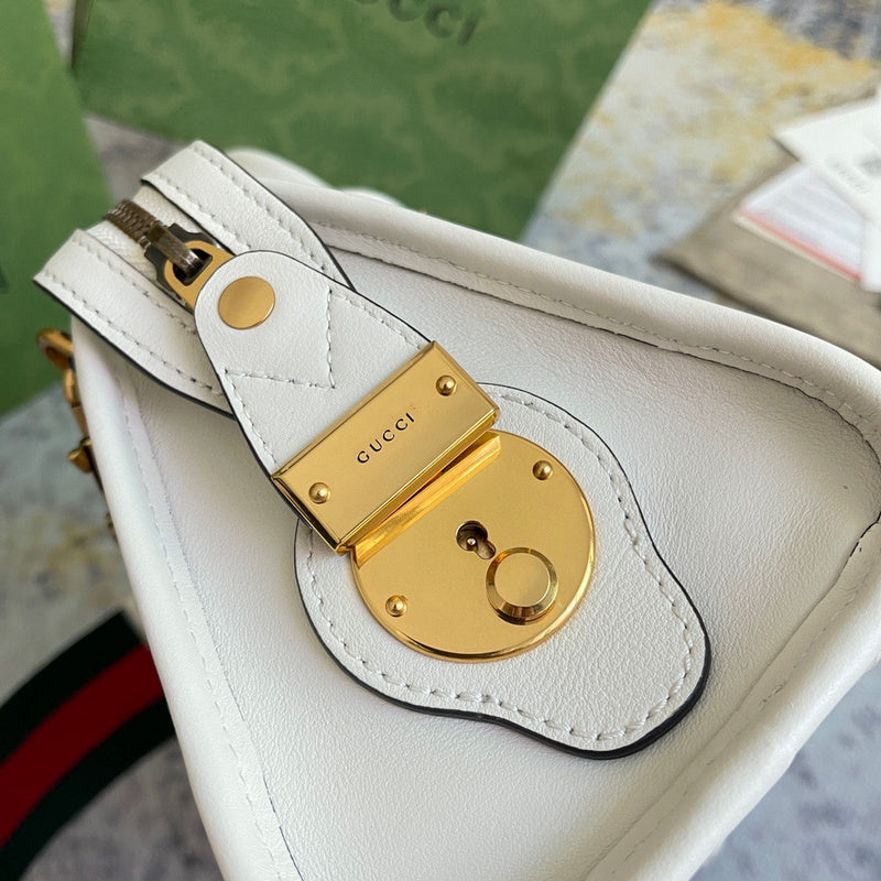 Amelia Fashion - GCI Bags - 1992