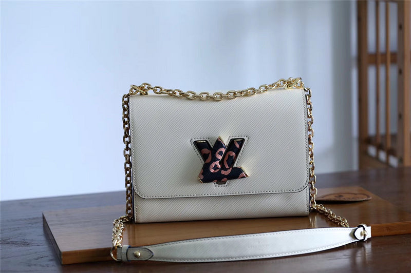 Fan Fashion Lu-Vi bags - 8534