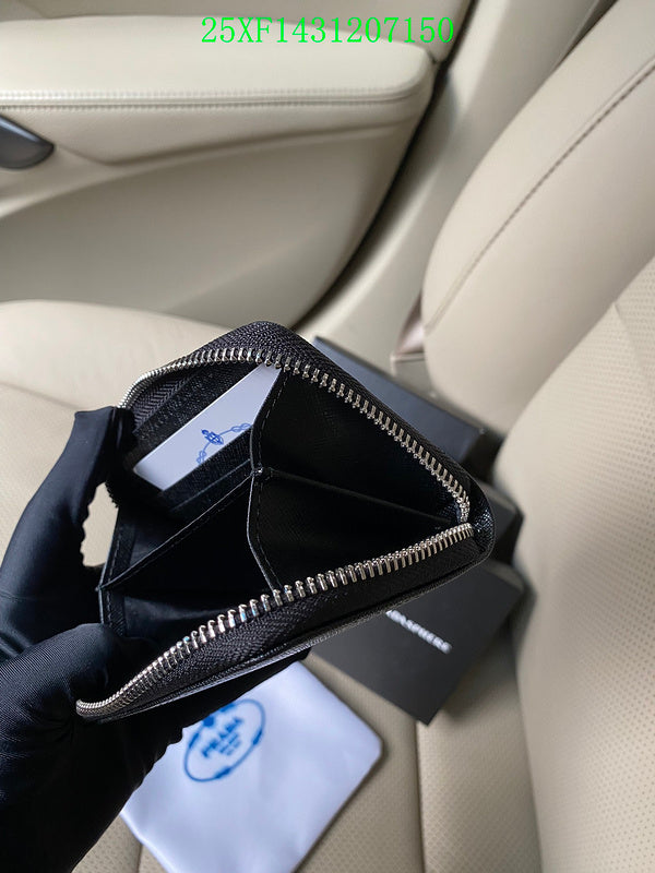 Amelia - PD Wallet - 084