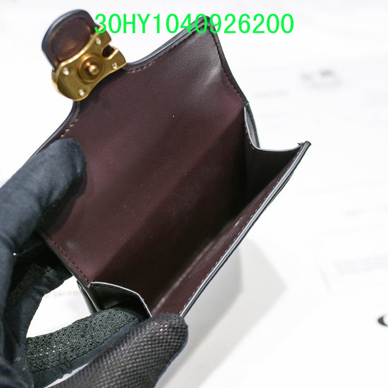 Amelia - CAH Wallet - 118