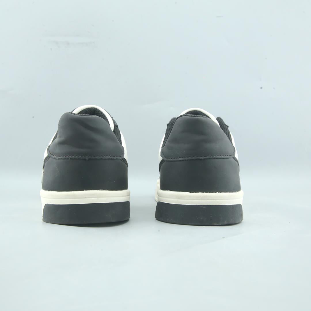 ZARA. .
