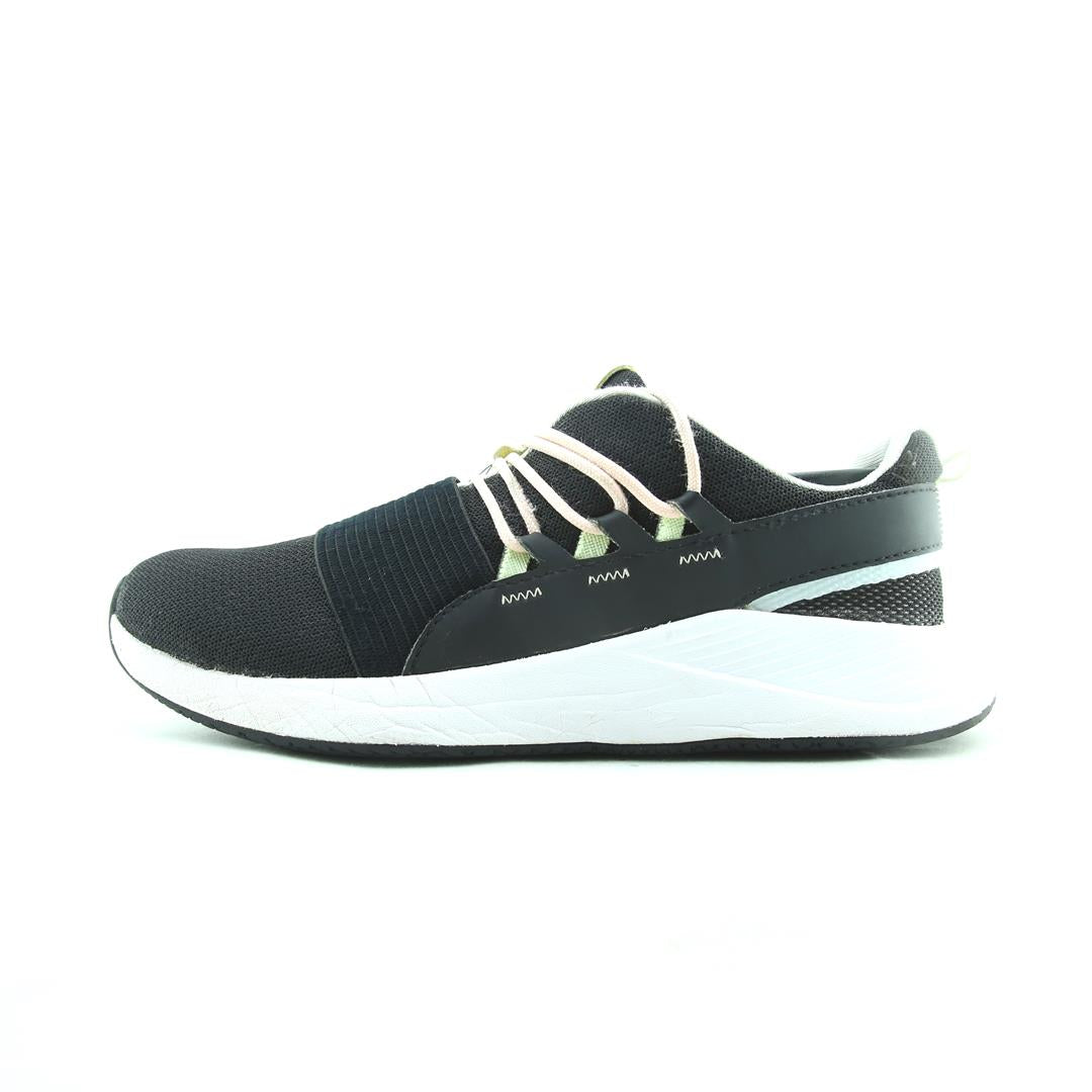 UNDER ARMOUR CHARGED BREATHE LACE