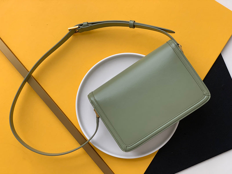 Amelia - YSL Bag - 4110