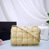 B-VENETA STYLISH HANBAGS FOR WOMEN - - 189