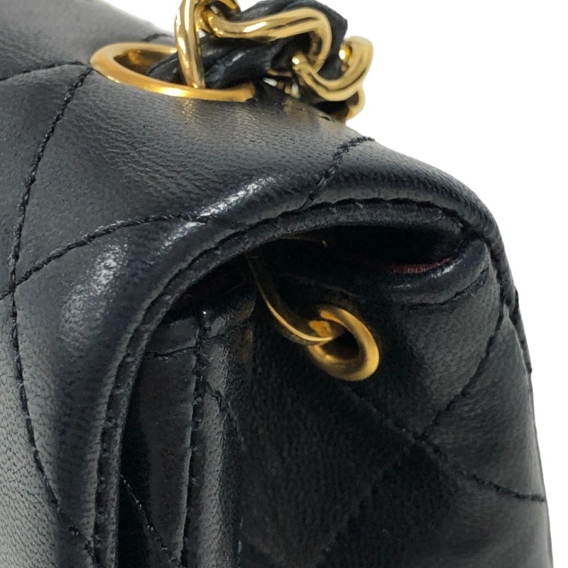 Chanel Matelasse Gold Lambskin Shoulder Bag Black