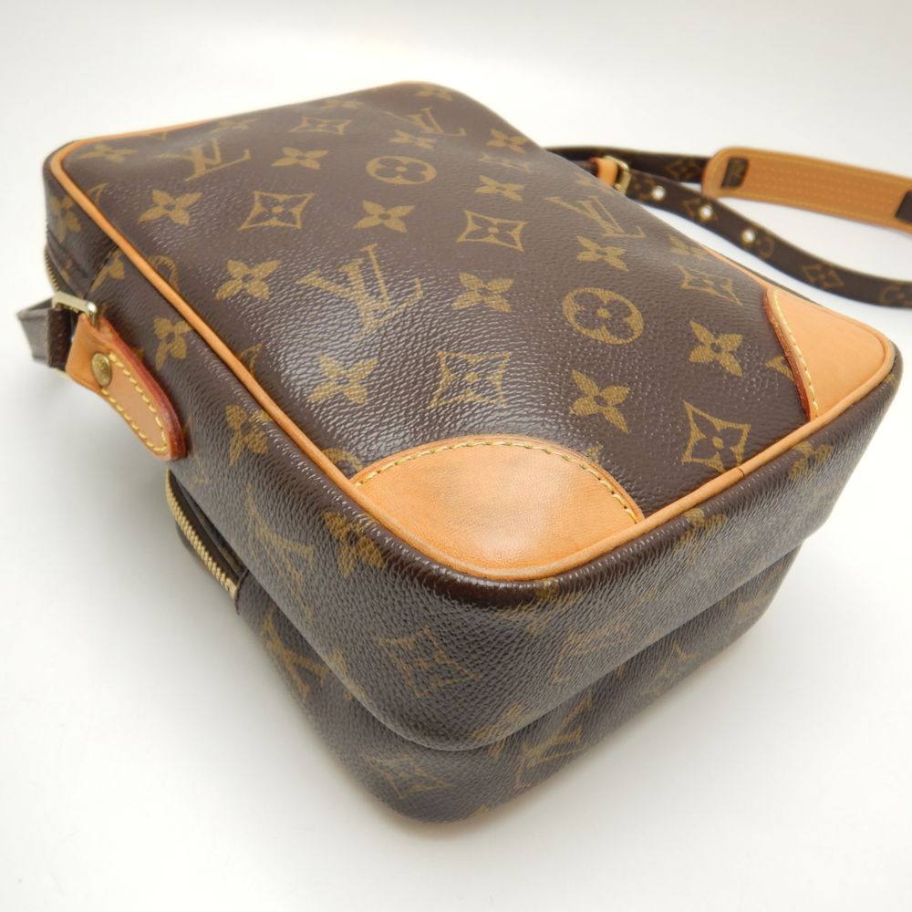Louis Vuitton Monogram Crossbody Shoulder Bag Brown