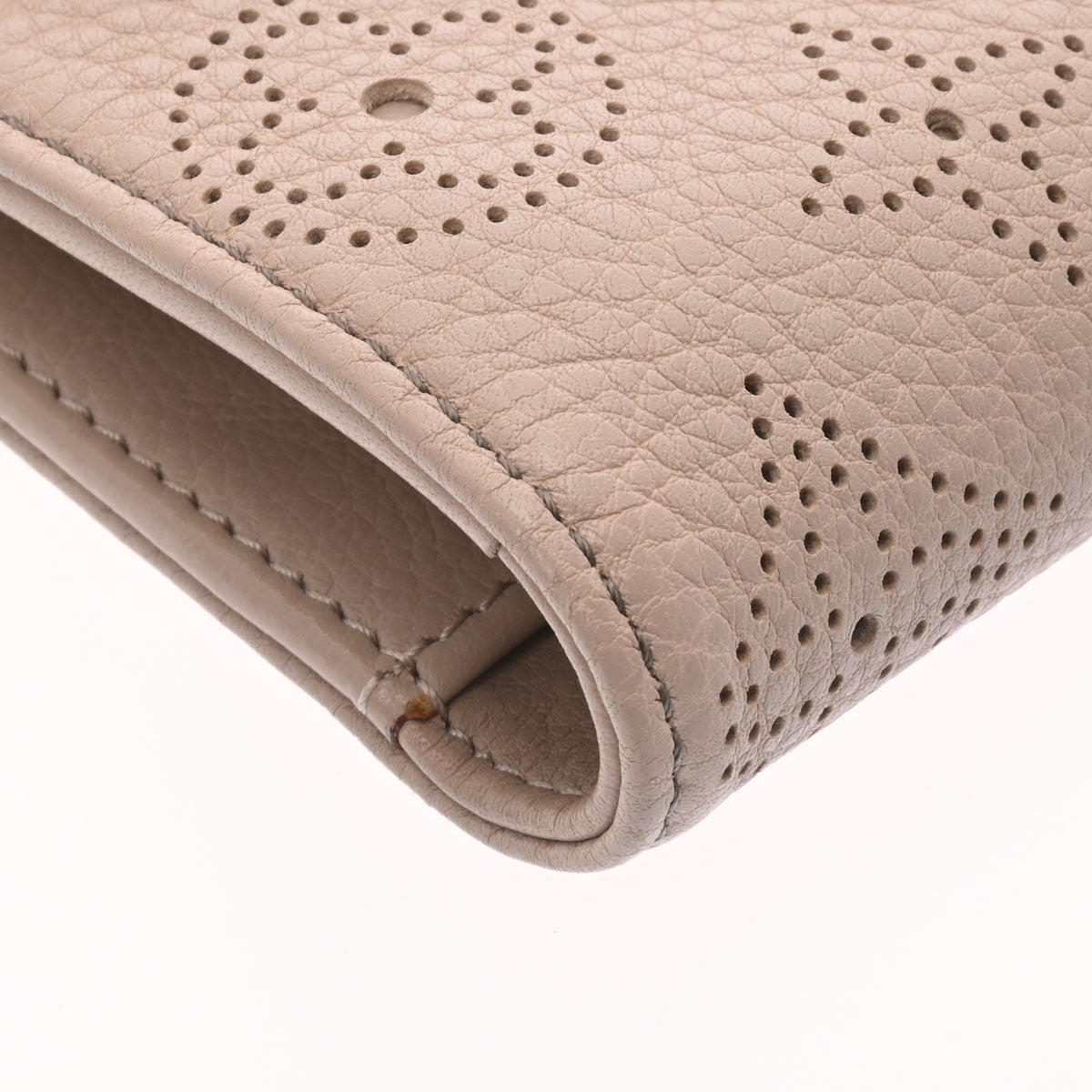 Louis Vuitton Monogram Mahina Portefeuille Amelia Wallet