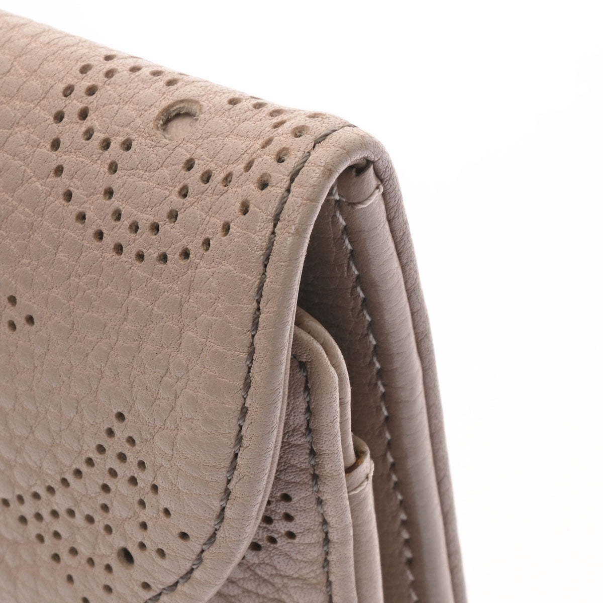 Louis Vuitton Monogram Mahina Portefeuille Amelia Wallet