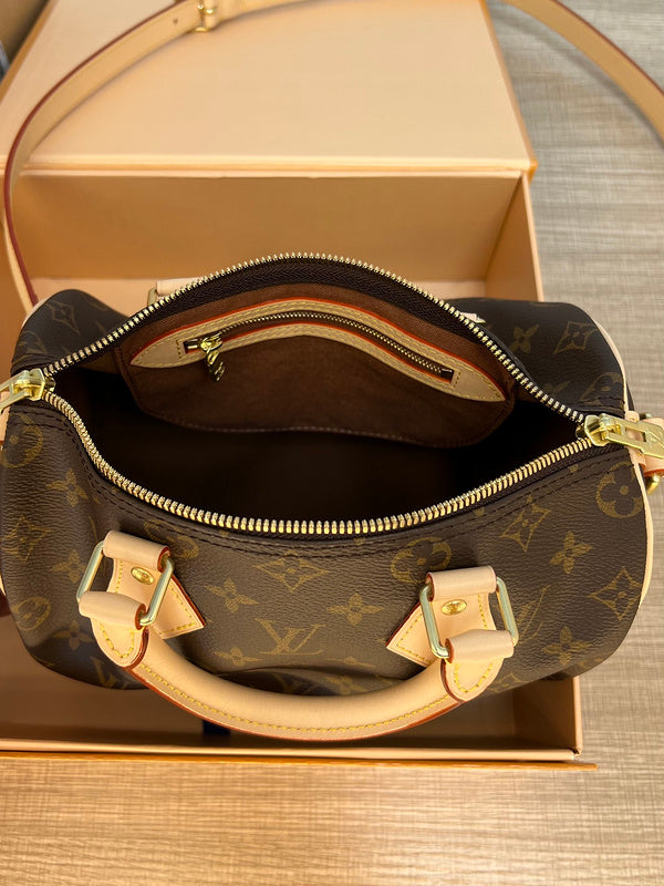 Amelia - LV Bags - 16780