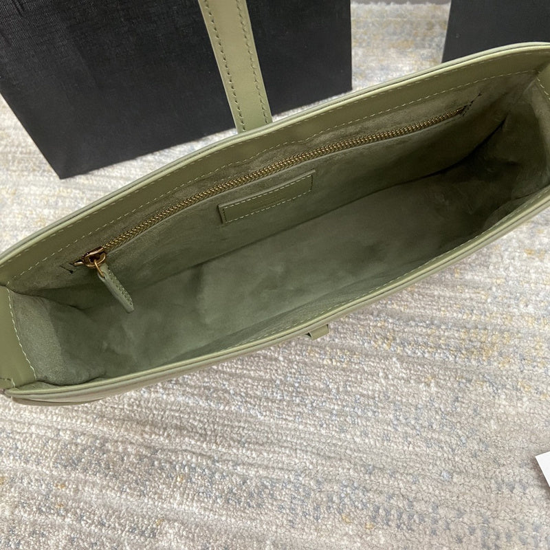 Amelia - YSL Bag - 3803