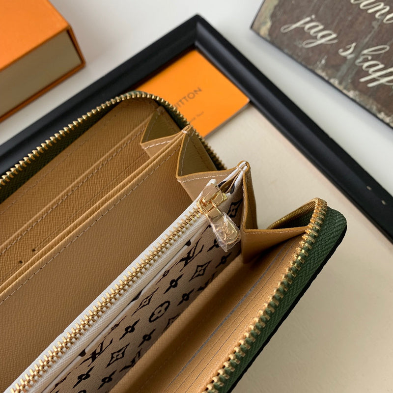 Amelia- LOV  Luxury  Wallets - 870