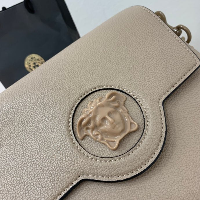 Amelia's Bag Gallery - VAR Bags - 371