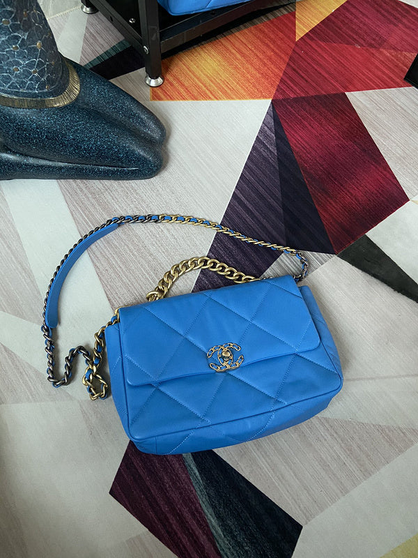 Wellow Bags - Chanel - Bags  - 564