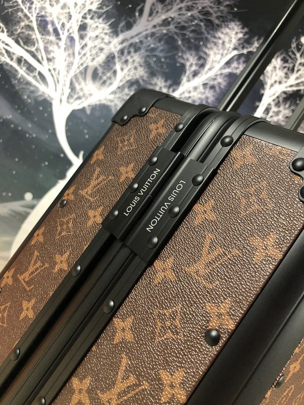 Fan Fashion Lu-Vi bags - 11406