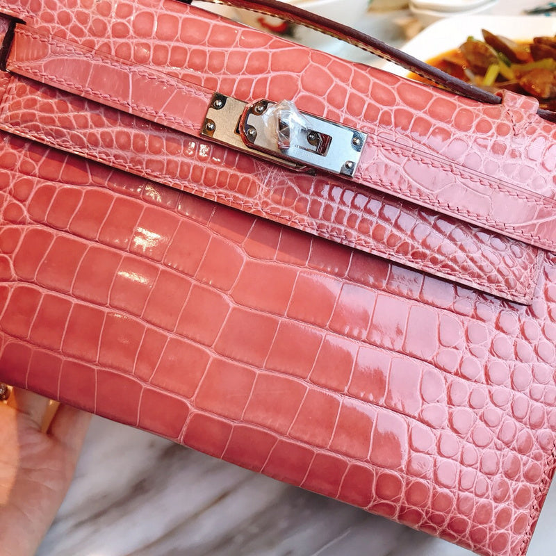 Amelia - HMS Bags - 1637