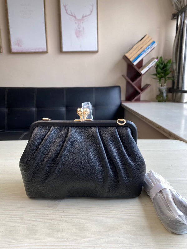 Amelia- CAH Bags - 677