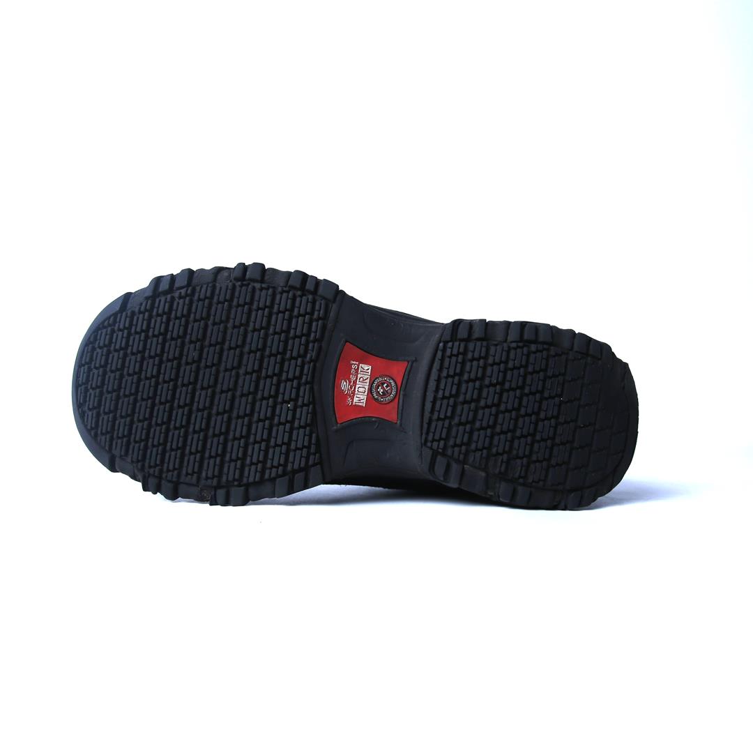 SKECHERS WORK - SLIP RESISTANT