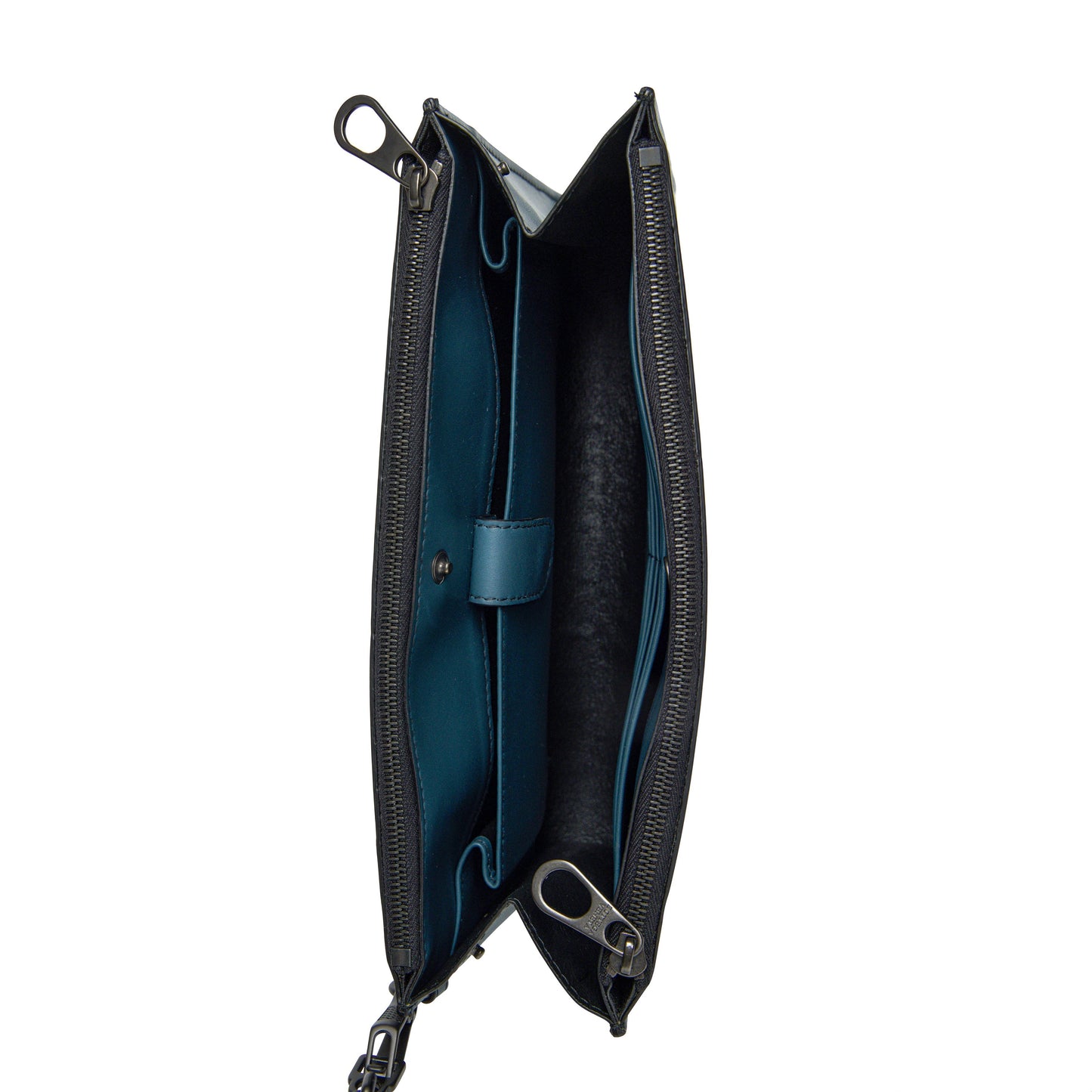 B V  - Intrecciato Leather Wristlet Bag